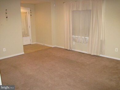 124 Berlin Ave, Brooklyn, MD 21225 - photo 3