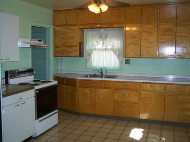 Kitchen<|><|>