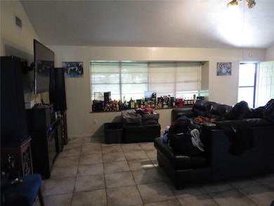 16202 David Glen Dr, Friendswood, TX 77546 - photo 4