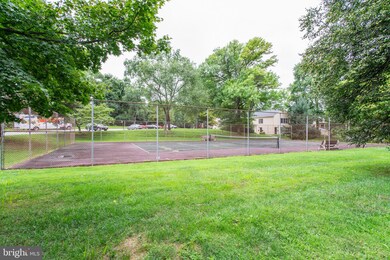 163 Old Forge Crossing unit 163, Devon, PA 19333 - photo 3