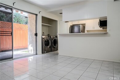 13112 Moorpark St unit 2, Sherman Oaks, CA 91423 - photo 6