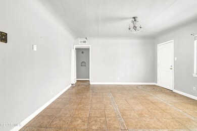 7622 Parral Dr, El Paso, TX 79915 - photo 3