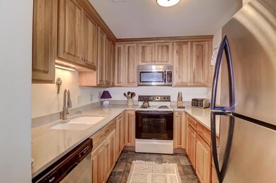 5 Twin Oaks (68)