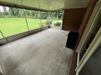 150 Ann Cir, Crawfordville, FL 32327 - photo 5