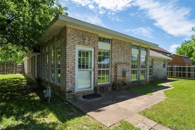 Fantastic yard fully fenced.