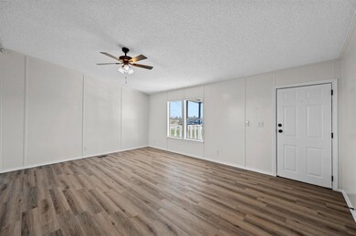 146 Layfield Ln, Rhome, TX 76078 - photo 7