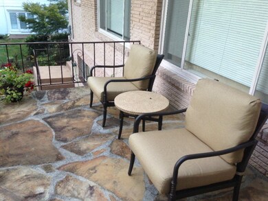 615 Miller St, Dalton, GA 30720 - photo 2