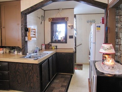 31705 Excelsior Ave, Tomah, WI 54660 - photo 4