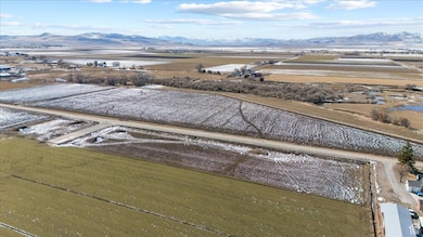 9270 N 5600 W unit 7, Tremonton, UT 84337 - photo 4