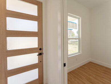 1321 Friendship Dr, Dallas, TX 75217 - photo 4