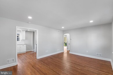 4920 Shepard St, Brookhaven, PA 19015 - photo 3