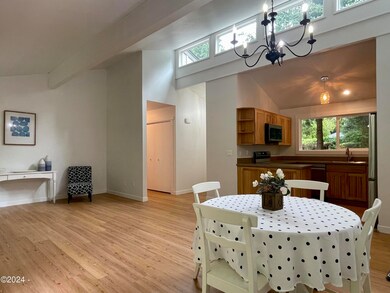 Vinyl Plank Floors