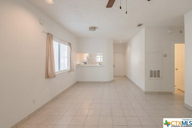 1013 Chestnut St unit A2, San Marcos, TX 78666 - photo 7