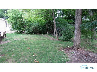 Land/Lot.