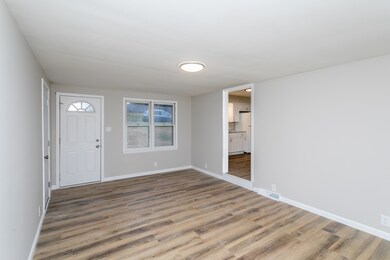 2403 N Creasy Springs Rd, Columbia, MO 65202 - photo 2