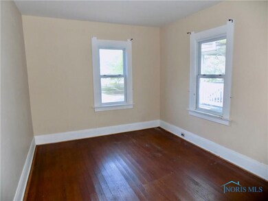 2021 Brussels St, Toledo, OH 43613 - photo 7