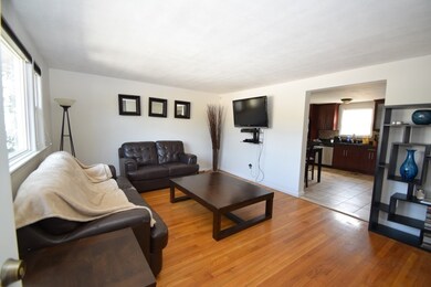 13 Regina Rd unit B, Randolph, MA 02368 - photo 5