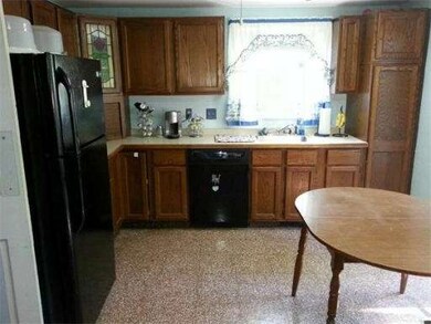 531 Eliot St, Milton, MA 02186 - photo 4