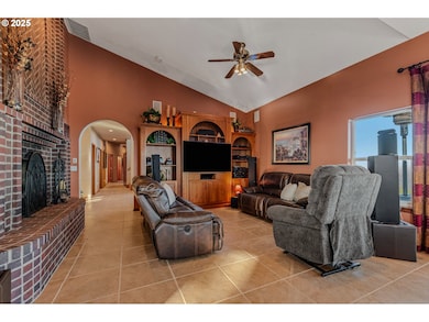 30609 NE Spud Mountain Rd, Camas, WA 98607 - photo 5