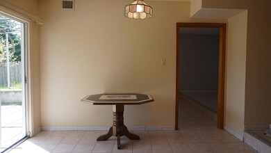 8 Plumstead Rd, Sewell, NJ 08080 - photo 6