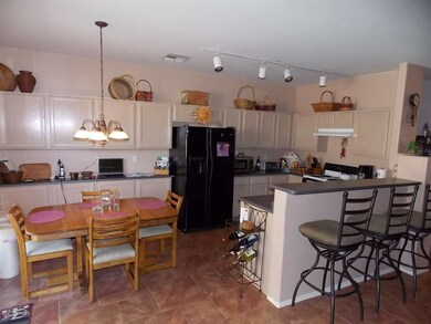 Kitchen 3