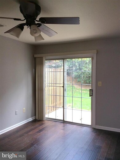 19947 Dunstable Cir, Germantown, MD 20876 - photo 6