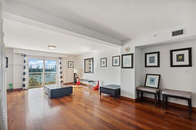 1701 Sunset Harbor Dr unit L705, Miami Beach, FL 33139 - photo 3