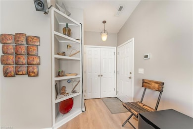 4290 Cedarcroft Ct unit 3A, Greensboro, NC 27409 - photo 3