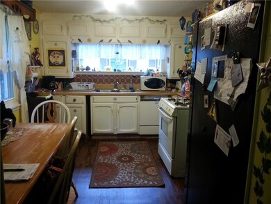 349 Smith St, Columbus, IN 47201 - photo 5