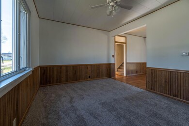 862 N Market St, Andrews, IN 46702 - photo 5