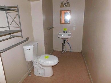 14 Central St, Millinocket, ME 04462 - photo 6