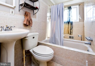 4575 Blaine St NE, Washington, DC 20019 - photo 3