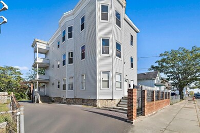 357 Howard St unit 361, Lawrence, MA 01841 - photo 3