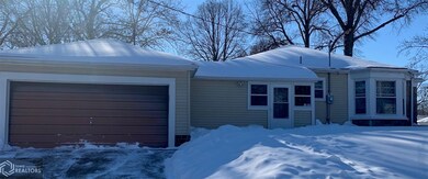 207 Pine St, Shenandoah, IA 51601 - photo 4