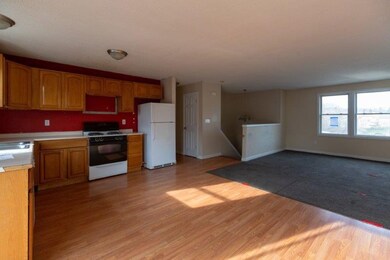 216 Sayles St, Woonsocket, RI 02895 - photo 6