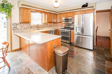 3543 Aaron Dr-7