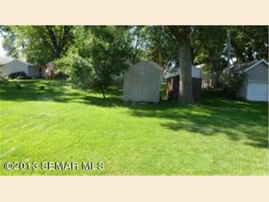 710 Amelia Place, Albert Lea, MN 56007 - photo 3