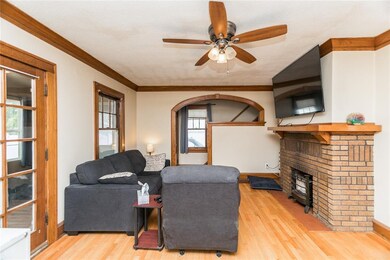 1310 A Ave NW, Cedar Rapids, IA 52405 - photo 3