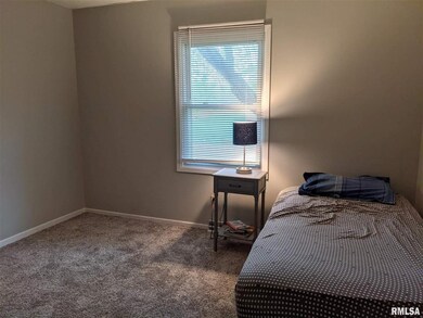 1103 N Pioneer St, Davenport, IA 52804 - photo 6