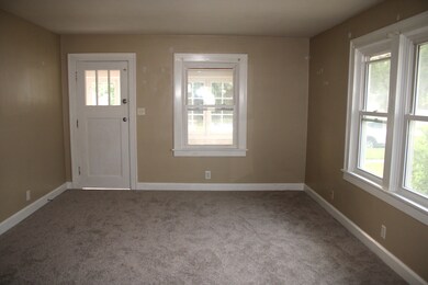 92 S 5th Ave, Beech Grove, IN 46107 - photo 5