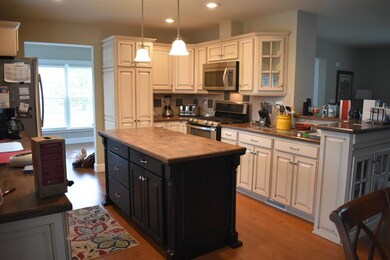 44 Aspen Way, North Hampton, NH 03862 - photo 5