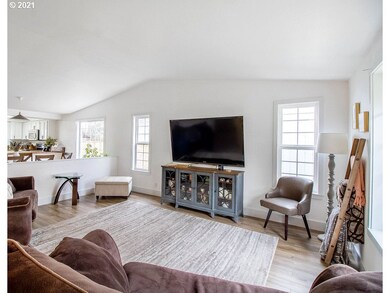 1762 Labona Dr, Eugene, OR 97404 - photo 5