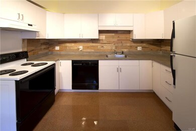 45 N 10th St unit 2nd & 3rd fl, Allentown, PA 18101 - photo 2