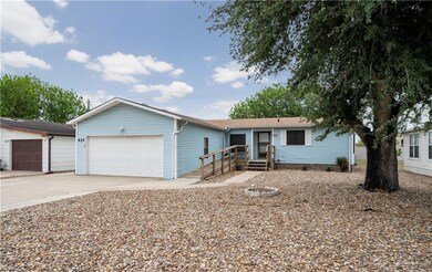 825 Santa Anna Dr, Alamo, TX 78516 - photo 2