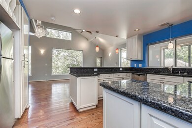 737 Yale St unit Y, Houston, TX 77007 - photo 6