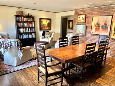 Living Dining