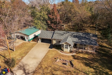 1100 N Wild Turkey Ct, Derby, KS 67037 - photo 2