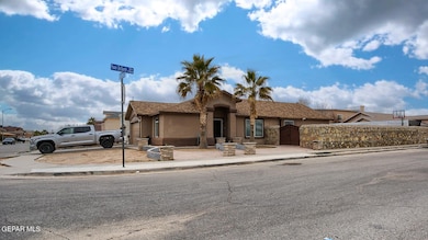 13799 Paseo Verde Dr, El Paso, TX 79928 - photo 2