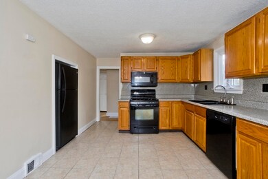 85 Alhambra Cir N, Agawam, MA 01001 - photo 5