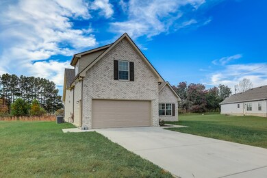 415 Grace Ct, Manchester, TN 37355 - photo 3